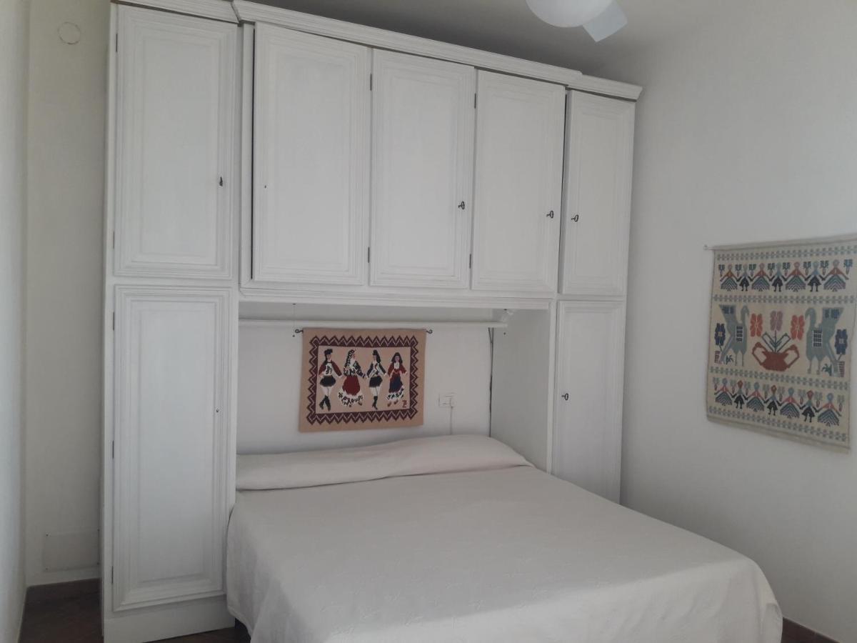 Bed and breakfast Il Ginepro Di Stintino Chambre photo